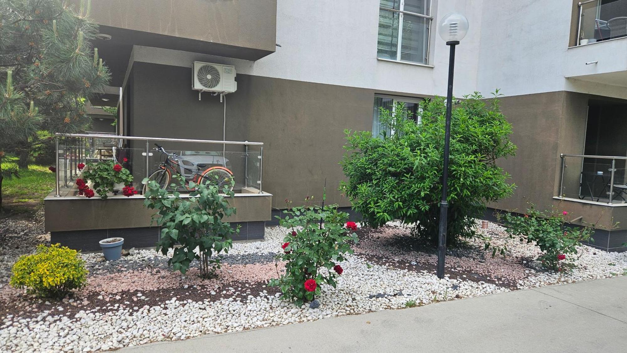 Airport Residence 3 Otopeni Exterior photo